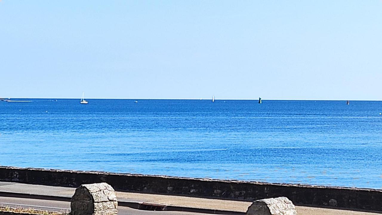 Appartement T3 De 74M2 Tres Lumineux Vue Panoramique Mer Et Plages Concarneau Esterno foto
